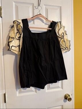 Black Square-Neck Top with Cream Puff Sleeves